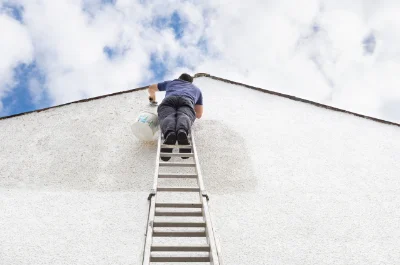Peinture extérieure à Guérard — façades et ravalement